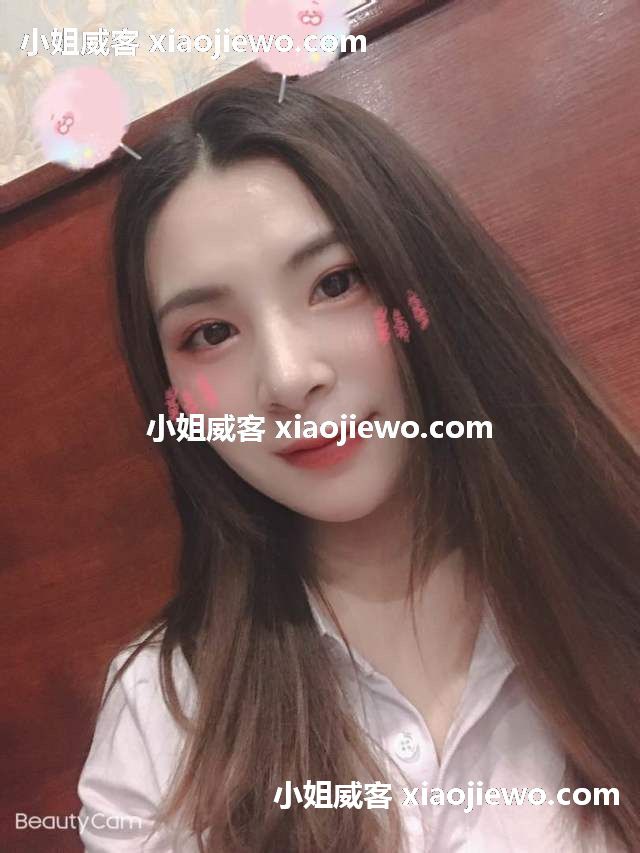 xiaojiewo.comСڷһֵȥΪbҶ뱩¶