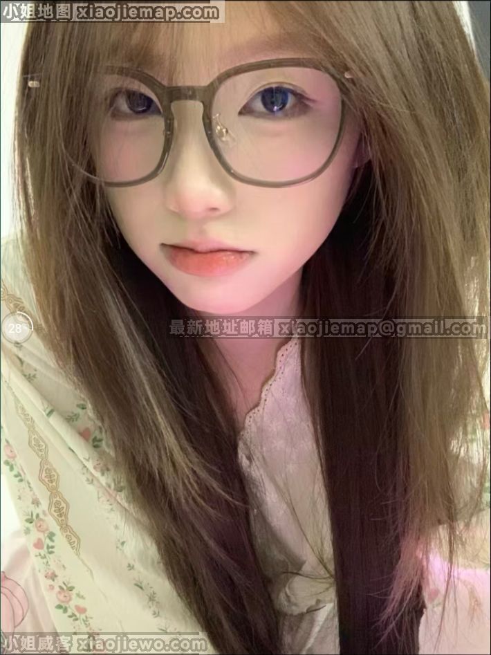 xiaojiewo.com��С��������������һ����ѧ�ý��ճ���